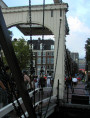 Pejezd grachtu v Amsterdamu - jedin jzda s kopce